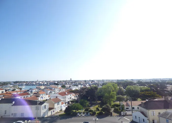 L'oceania Joli 3 Personnes Au Pied De La Grande