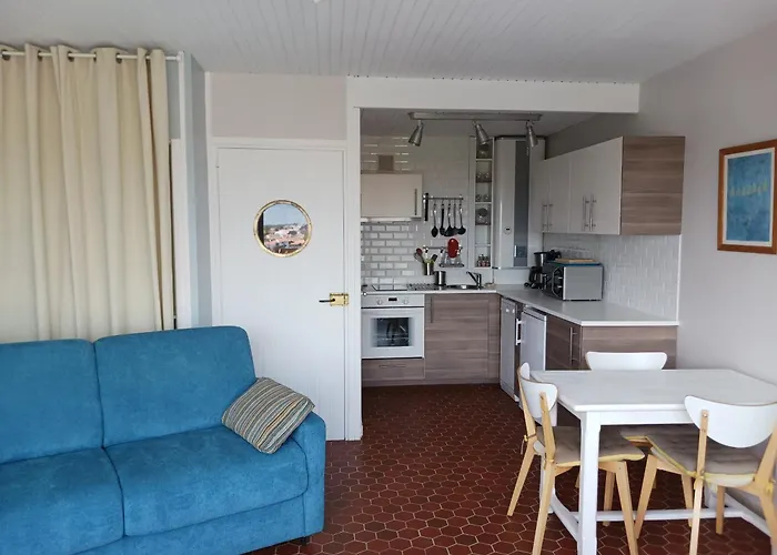 L'oceania Joli 3 Personnes Au Pied De La Grande *